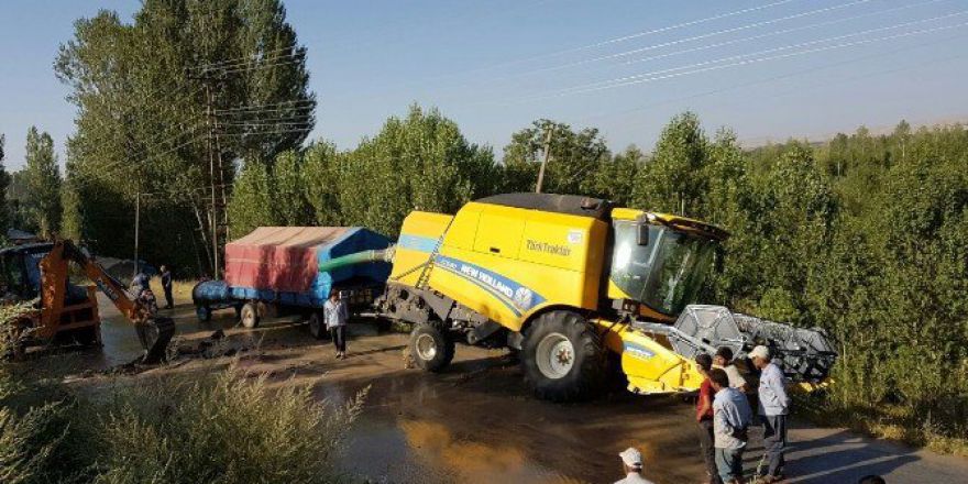 Ana Boru Patladı Şehir Susuz Kaldı