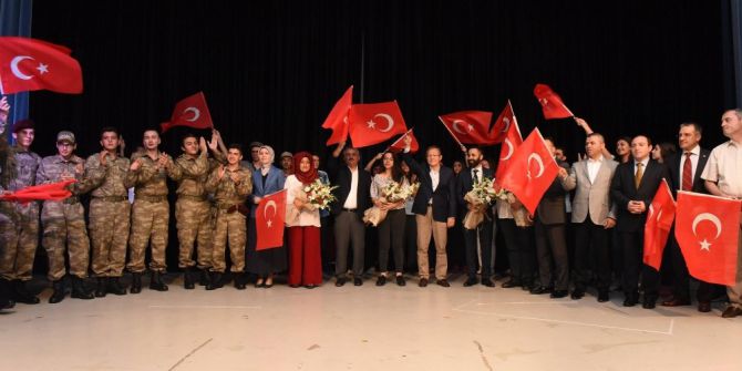 15 Temmuz Destanını Yeniden Canlandırdılar