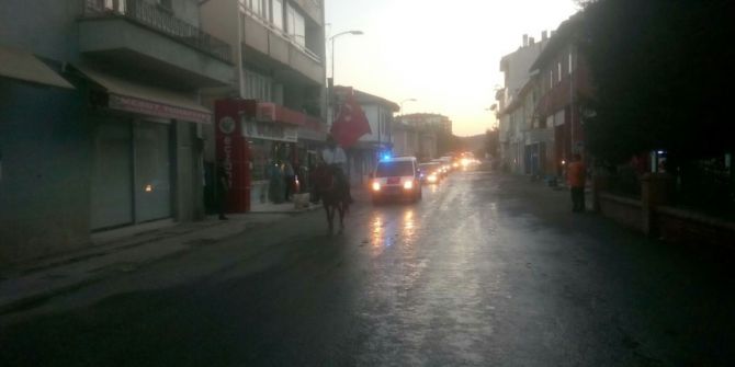 Kastamonu’da 800 Araçlık Demokrasi Konvoyu