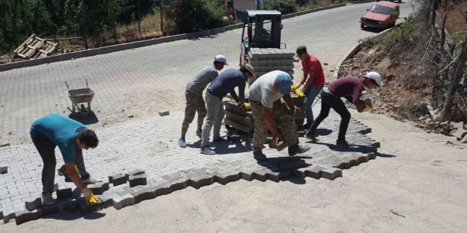 Büyükşehirin Çalışmaları Devam Ediyor