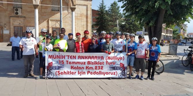 Pedalları 15 Temmuz İçin Çeviriyorlar