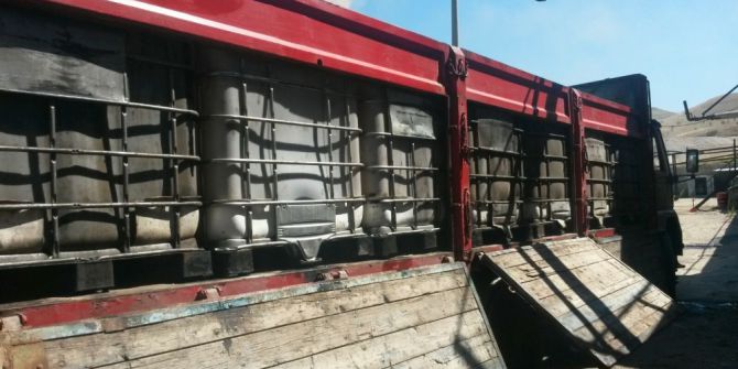 Polisin Takibe Aldığı Kamyonda 11 Ton Kaçak Akaryakıt Ele Geçirildi