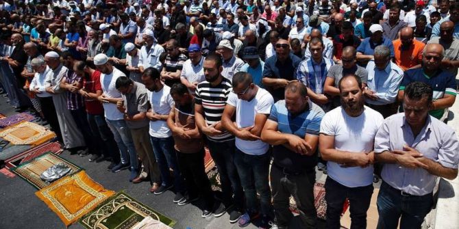 Mescid-i Aksa’ya Girmek İsteyen Filistinliler Darp Edildi