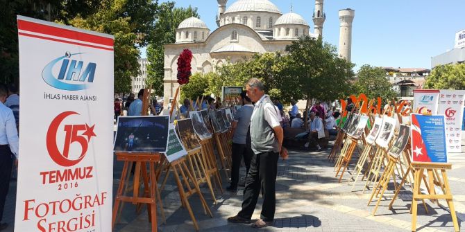 İha’nın Sergisine Vatandaşlardan Büyük İlgi
