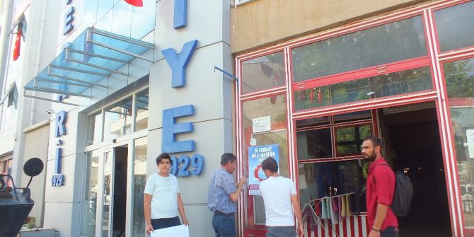 Malazgirt İlçesi 15 Temmuz Posterleriyle Süslendi