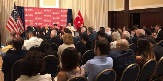 Büyükelçi Bryza: “Erdoğan’ın Halka Seslenmesi Darbe Senaryosunu Bozdu”