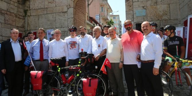 Devlet Kuran Sultanların Diyarından Devlet Kurtaran Şehide Yolculuk