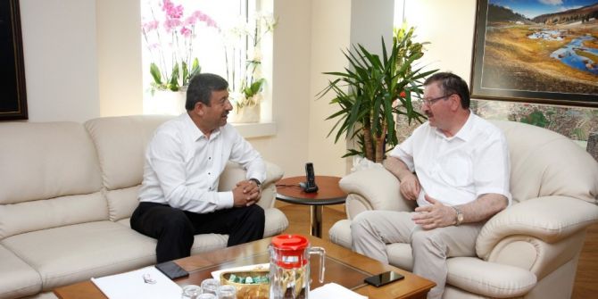 İlhan Bayram, Başkan Karabacak’ı Konuk Etti