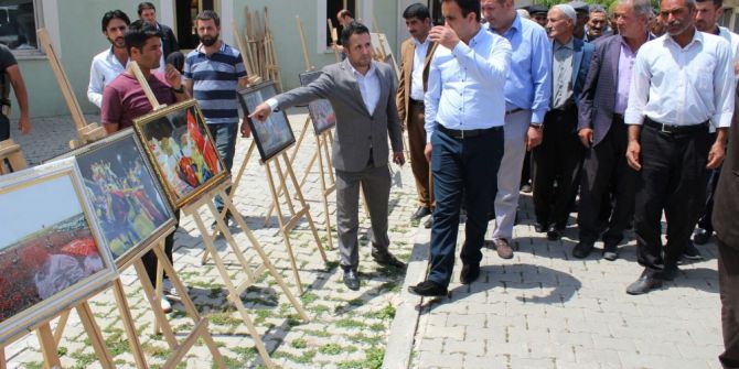 Çaldıran’da ‘15 Temmuz’ Konulu Fotoğraf Sergisi