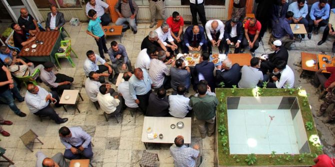 Vali Ustaoğlu’ndan Restore Edilen Camilere Ziyaret