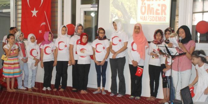 Kuran Kursu Öğrencileri 15 Temmuz’daki Birlik Ve Beraberlik Ruhunu Yaşadılar
