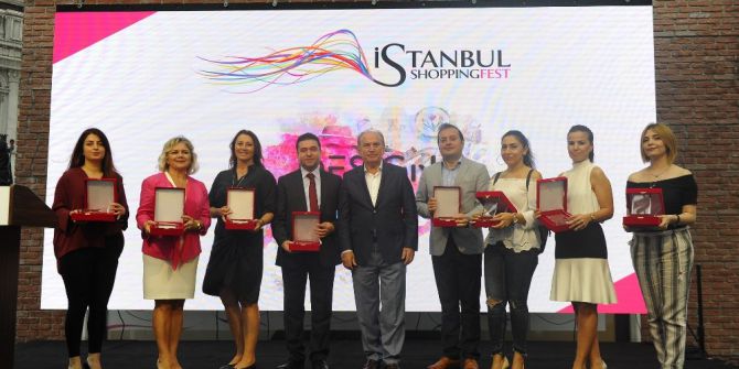 İstanbul’da Shopping Fest Rüzgarı Esti
