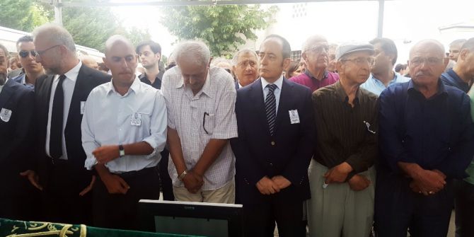 Gazeteci Okay Gönensin Son Yolculuğuna Uğurlandı