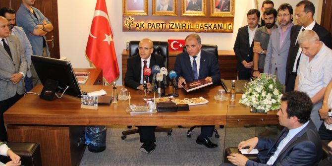 Başbakan Yardımcısı Şimşek: “Milletimizin Gösterdiği Mücadele Sayesinde Türkiye O Badireyi Atlattı”