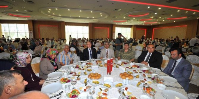 Vali Çoşkun “15 Temmuz 2016’da Şanlı Tarihine Emsalsiz Bir Destan Daha Eklendi”