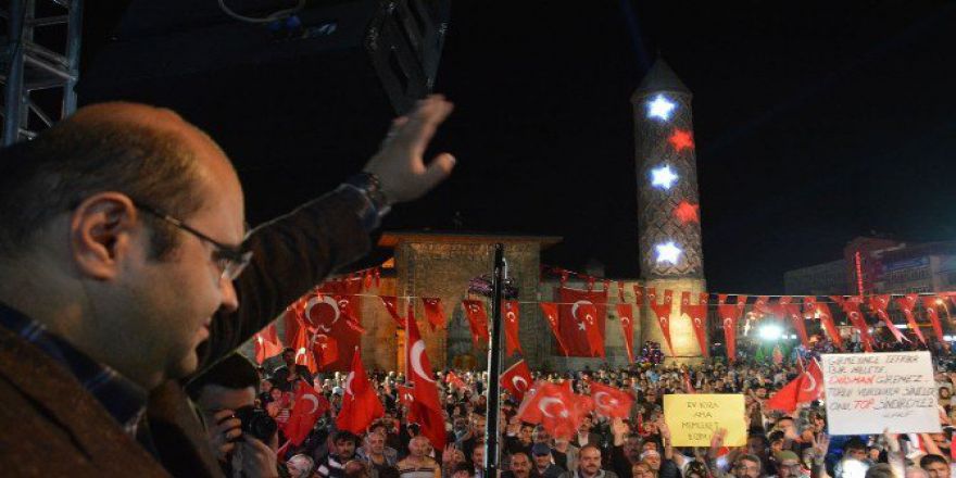 Aziziye Belediyesi Demokrasi Nöbetinde Tam Not Aldı…