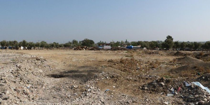 Büyükşehir’den 100 Bin Tonluk Moloz Temizliği