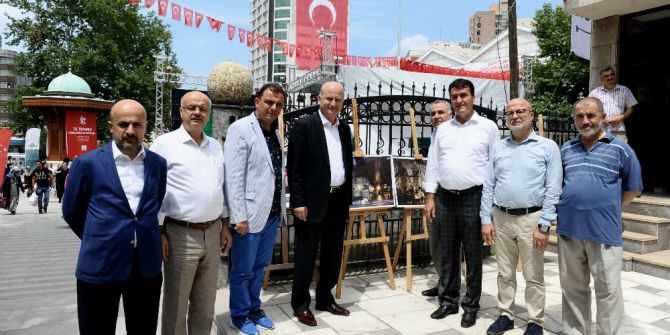 O Gecenin Simge Fotoğrafları 15 Temmuz Demokrasi Meydanı’nda Sergileniyor