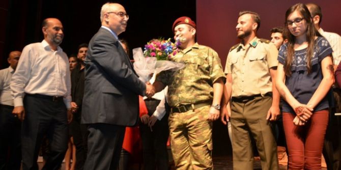 Aydın’da “Demokrasi Destanı” Adlı Tiyatro Gösterisi Sahnelendi