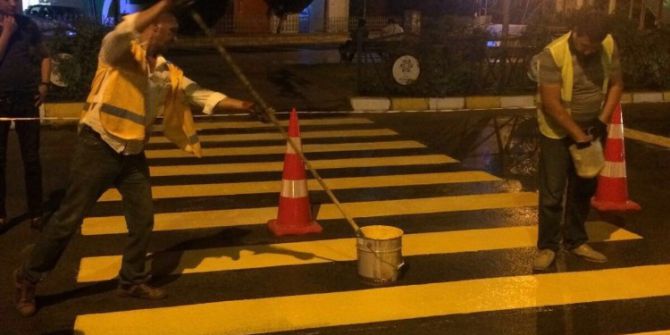 Büyükşehir, Yol Çizgilerini Ve Yaya Geçitlerini Yeniliyor