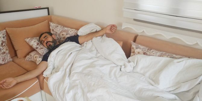 15 Temmuz Gazisi Bacağındaki Kurşun Yarası Ödem Yapınca Törenleri Evinde İzliyor