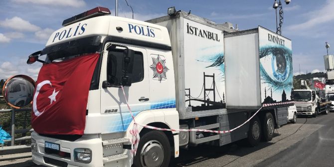 15 Temmuz Şehitler Köprüsü Mobese Tırı Kuş Uçurtmuyor