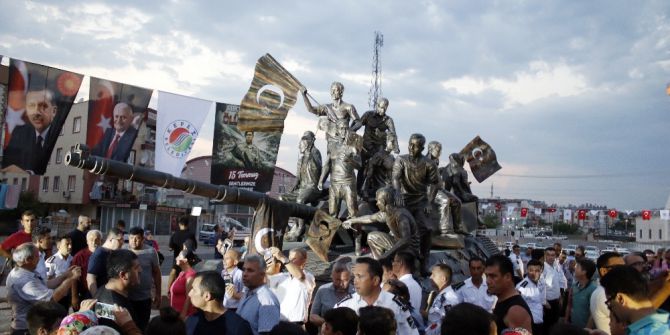 Antalya’da 15 Temmuz Demokrasi Anıtı’na Yoğun İlgi