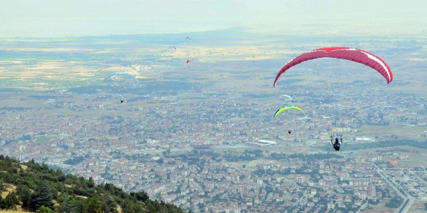 Akşehir 4. Xc Open Türkiye Yamaç Paraşütü Mesafe Şampiyonası 12 Ağustosta Başlıyor