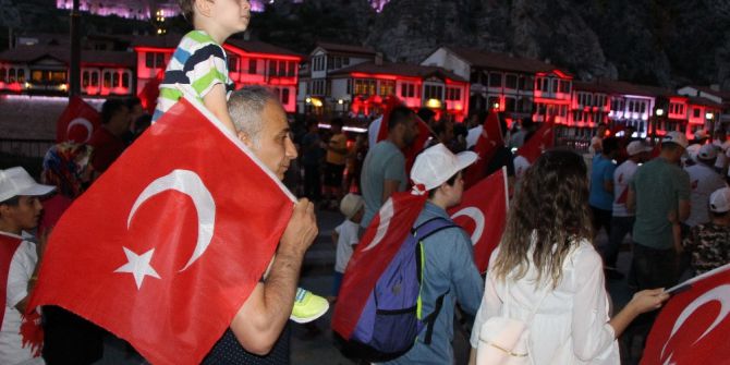 Amasya’da Demokrasi Nöbeti Başladı