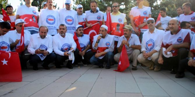 Memur-sen Konfederasyonu 15 Temmuz Şehitleri İçin Yürüdü