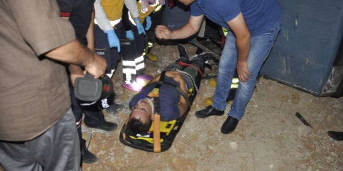 Takla Atan Otomobilin Sürücüsü Ağır Yaralandı