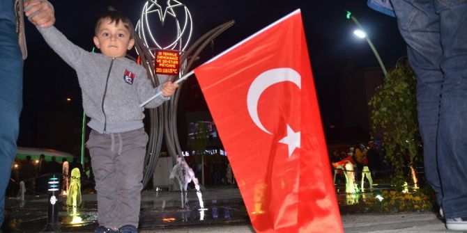 Sarıkamış’ta 15 Temmuz Milli Birlik Yürüyüşü Ve Demokrasi Nöbeti