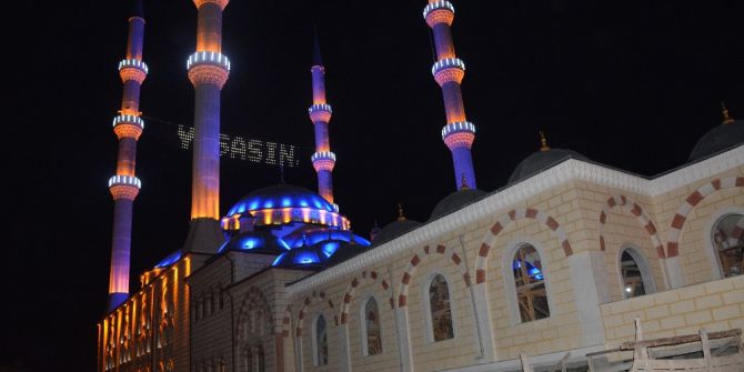 Bilecik’te Tüm Camilerde Sala Okundu