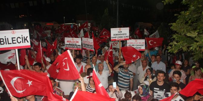 Bilecik’te Binlerce Kişi Cumhuriyet Meydanına Akın Etti