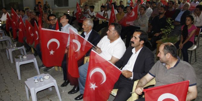 Şemdinli’de 15 Temmuz Demokrasi Ve Milli Birlik Günü Kutlandı