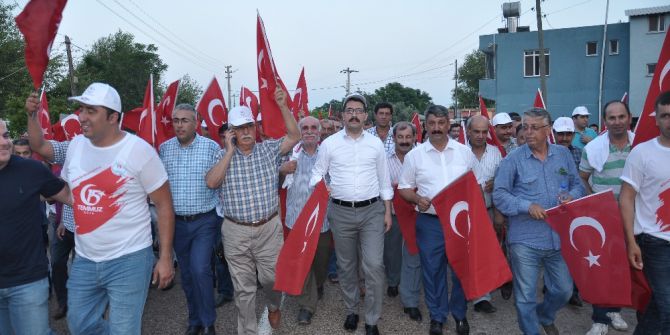 Sumbas’ta "15 Temmuz" Yürüyüşü