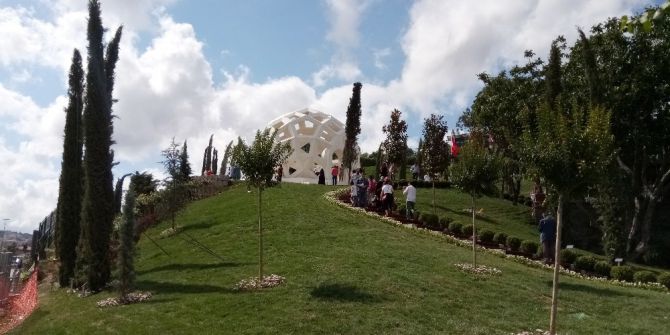 Şehitler Anıtı’na Vatandaşlardan Büyük İlgi