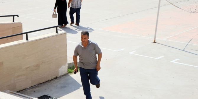 Öğretmen Adayları Sınava Koşa Koşa Yetişti