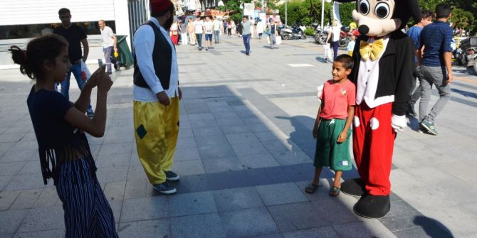 İzmit’in Sokaklarında Sanat Var