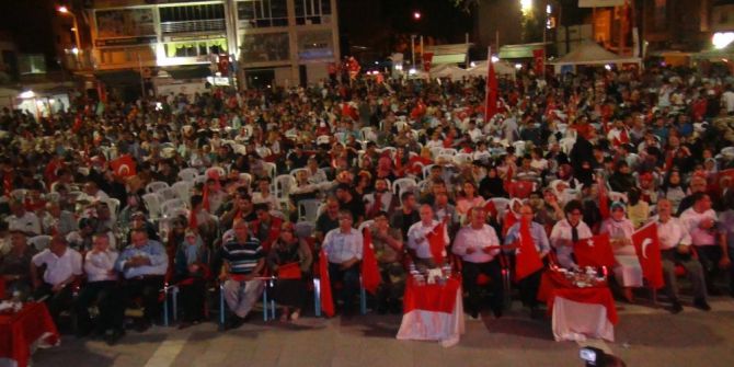 Osmaniyeli Meydanları Boş Bırakmadı