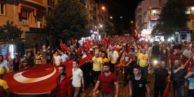 Çan’da Binlerce Kişi Yine Sokaklardaydı