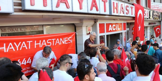 Hayat Hastanesi, 15 Temmuz Kahramanlarını Unutmadı
