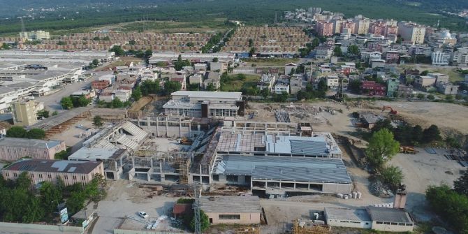 Türkiye’nin En Büyük Spor Kompleksi Yıldırım’da Hızla Yükseliyor