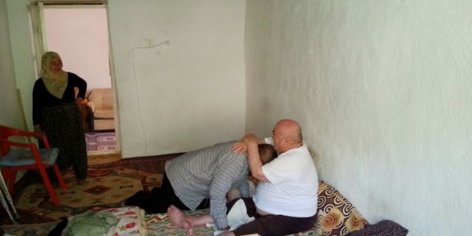 İki Çocukluk Arkadaşı 40 Yıl Sonra Bir Araya Geldi