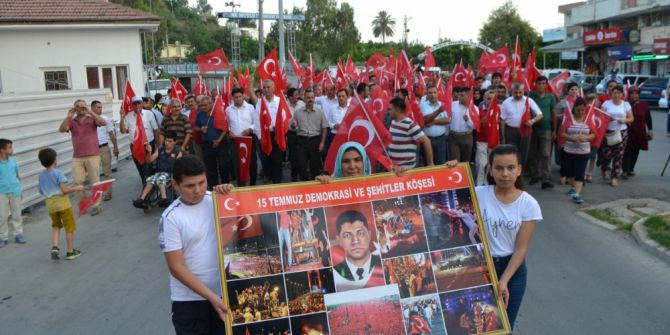 Bozyazılılar 15 Temmuz İçin Yürüdü