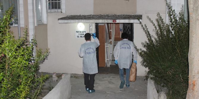 Ukraynalı Kadın Evinde Ölü Bulundu