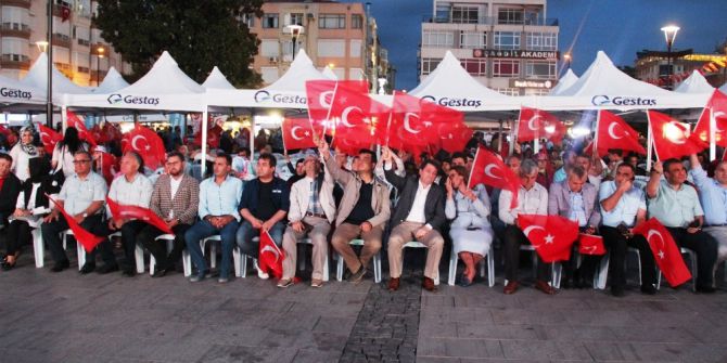 Çanakkale’de Vatandaşlar Nöbet Tuttu