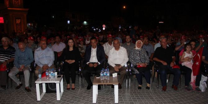 İncesu Halkı 15 Temmuz Demokrasi Nöbetinde Meydanları Doldurdu