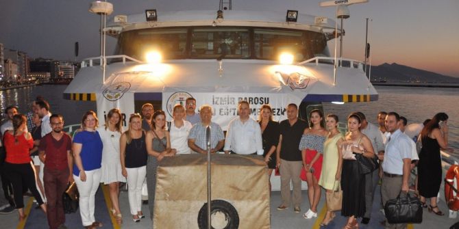 Stajyer Avukatlar Stres Attı