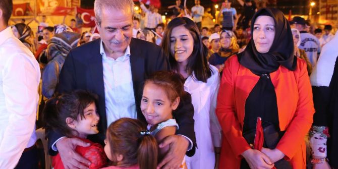 Demirkol, Meydanı Dolduran Binlere Teşekkür Etti